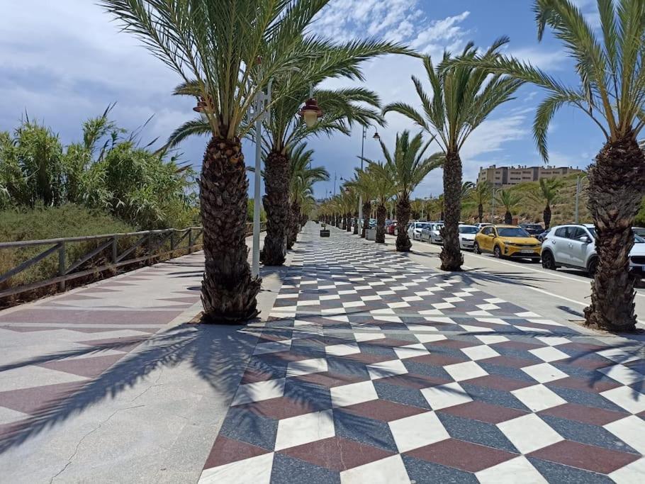 Bungalow En Primera Linea Del Mar Arenales del Sol Zewnętrze zdjęcie