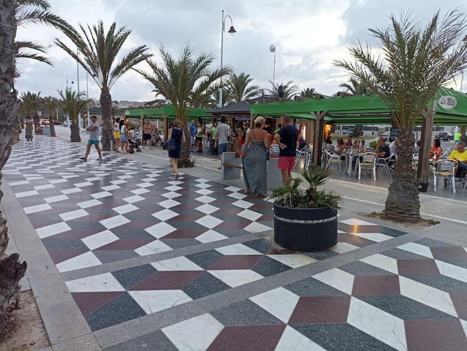 Bungalow En Primera Linea Del Mar Arenales del Sol Zewnętrze zdjęcie