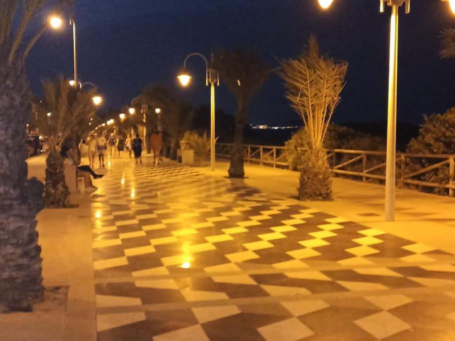 Bungalow En Primera Linea Del Mar Arenales del Sol Zewnętrze zdjęcie